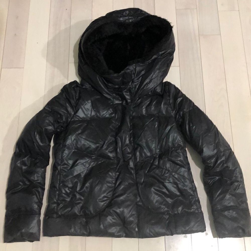 Ochirly Women's Quilted With Faux Fur Hoodie Puffer Jacket Black Small